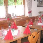 Rainerhof Hotel apartamentowy Flachau