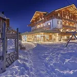 Rainerhof Hotel apartamentowy Flachau