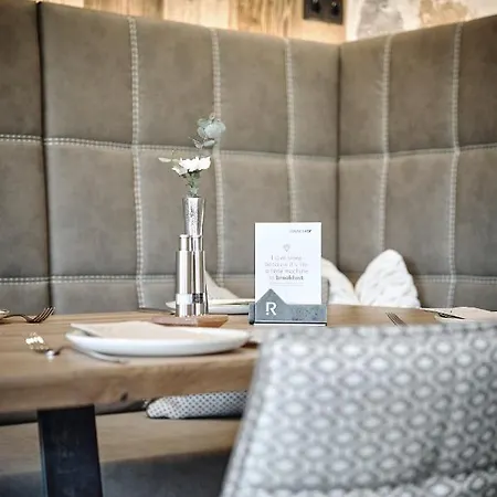 赖纳公寓酒店 公寓式酒店 4*
