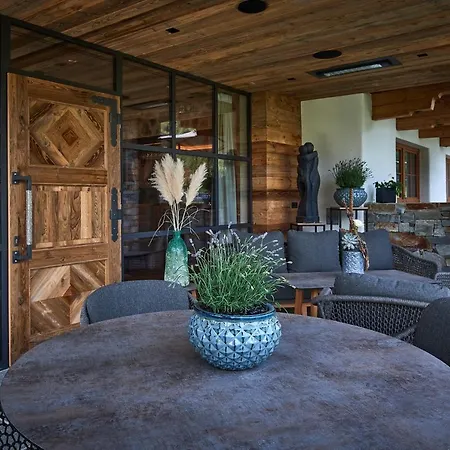 Rainerhof フラッハウ