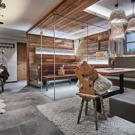 Rainerhof アパートホテル フラッハウ