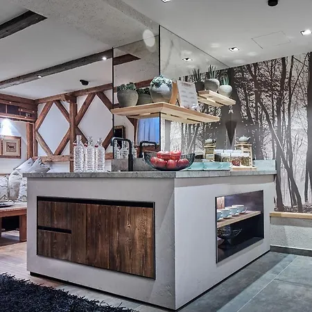 Rainerhof アパートホテル