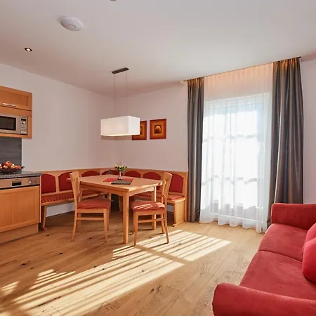 Rainerhof Aparthotel Flachau