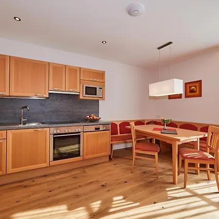 Aparthotel Rainerhof Flachau