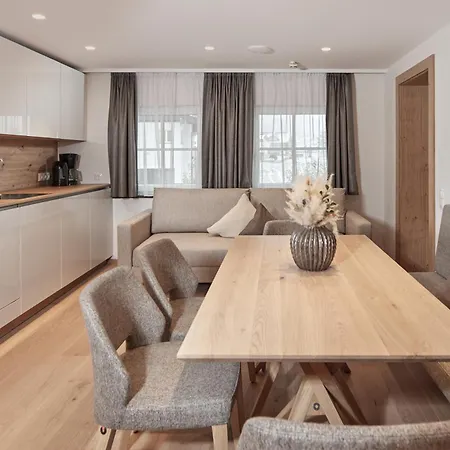 Rainerhof Apart-hotel Flachau