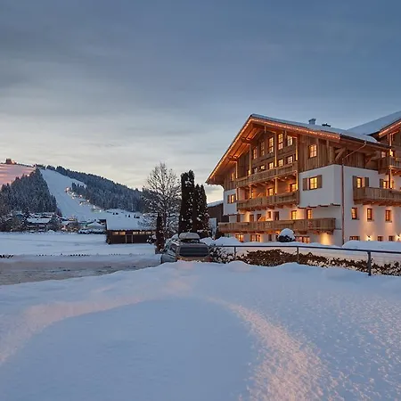 Rainerhof Apart-hotel Flachau