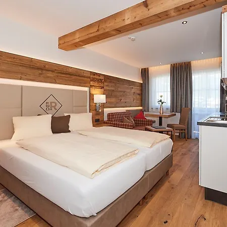 Rainerhof Apart-hotel 4*