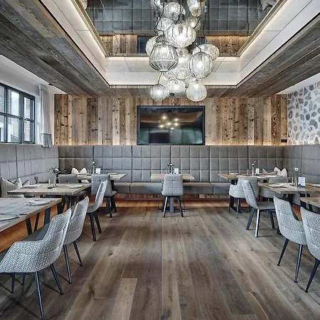 アパートホテル Rainerhof フラッハウ